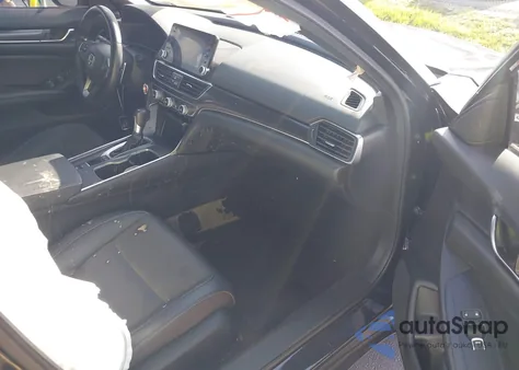 2019 Honda Accord Sport z USA, uszkodzony, nr VIN 1HGCV1F38KA164696